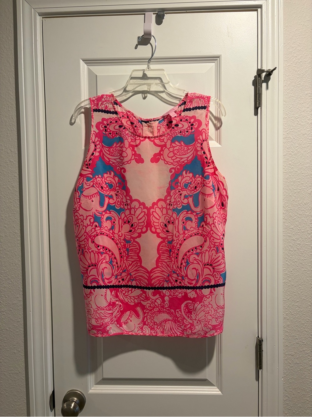 Lilly Pulitzer Hot Pink & Blue Paisley Sleeveless 100% Silk Tank